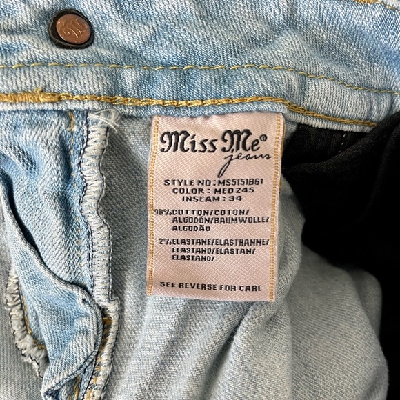 Miss Me jeans size 27x34 - Picture 6 of 6